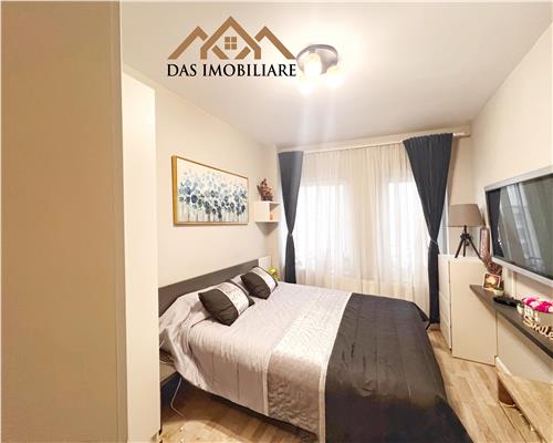 Apartament 3 camere, bloc nou , etaj intermediar , str. Republicii