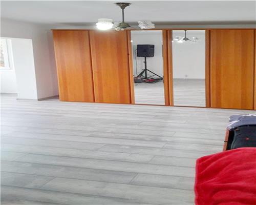 Apartament 2 camere, etaj 1, zona Bogdan Voda