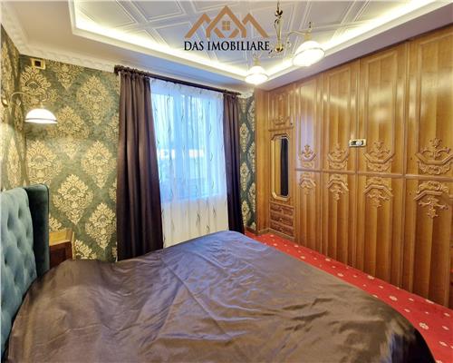 Apartament 4 camere, etaj 1 , intersectia bld. Unirii cu Vasile Alecsandri