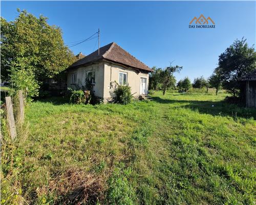 Casa veche cu teren de 59 ari, intravilan, Ilba  ( 20 km de Baia  Mare)