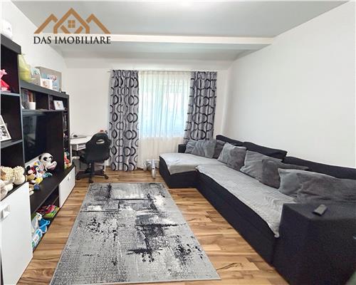 Apartament 2 camere, decomandat, etaj 5, zona RFN