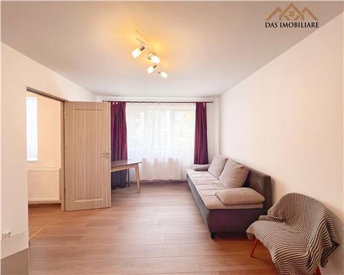 Apartament 2 camere , semidecomandat, etaj 1 , Cuza Voda