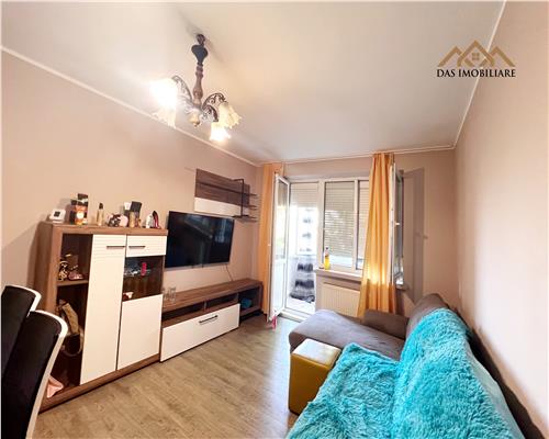 Apartament 2 camere semidecomandat , zona Caragiale