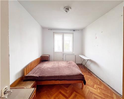 Apartament 2 camere, etaj 4 , Independentei