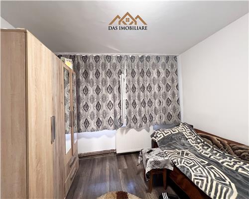 Apartament 2 dormitoare  si living , parter pe str. Granicerilor