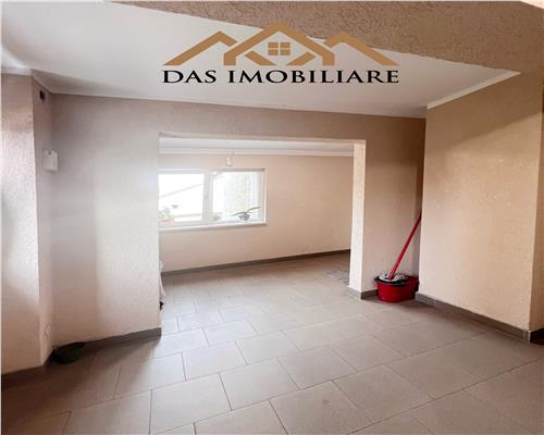 Apartament 2 camere, etaj 1 cu loc de parcare, bld . Bucuresti  59A