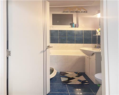 Apartament 3 camere , etaj 9 din 10, lift nou