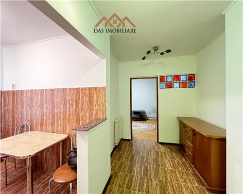 Apartament 2 camere de inchiriat, zona Pressco