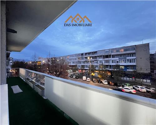 Apartament 2 camere decomandat etaj 2 , ultracentral